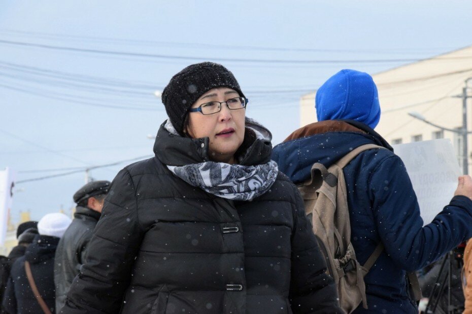 Задержанной на митинге в Якутске общественнице инкриминируют организацию незаконной акции