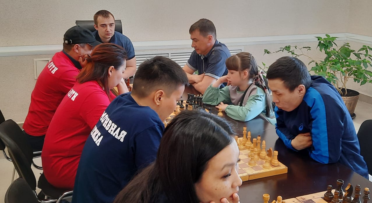 В ЖДЯ состоялся турнир по шахматам и шашкам