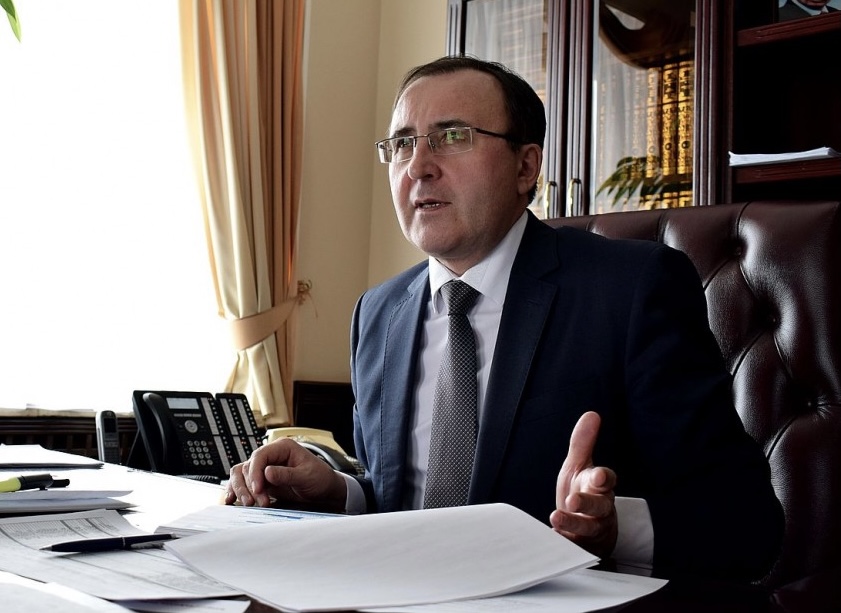 Очередная досрочная отставка главы района в Якутии