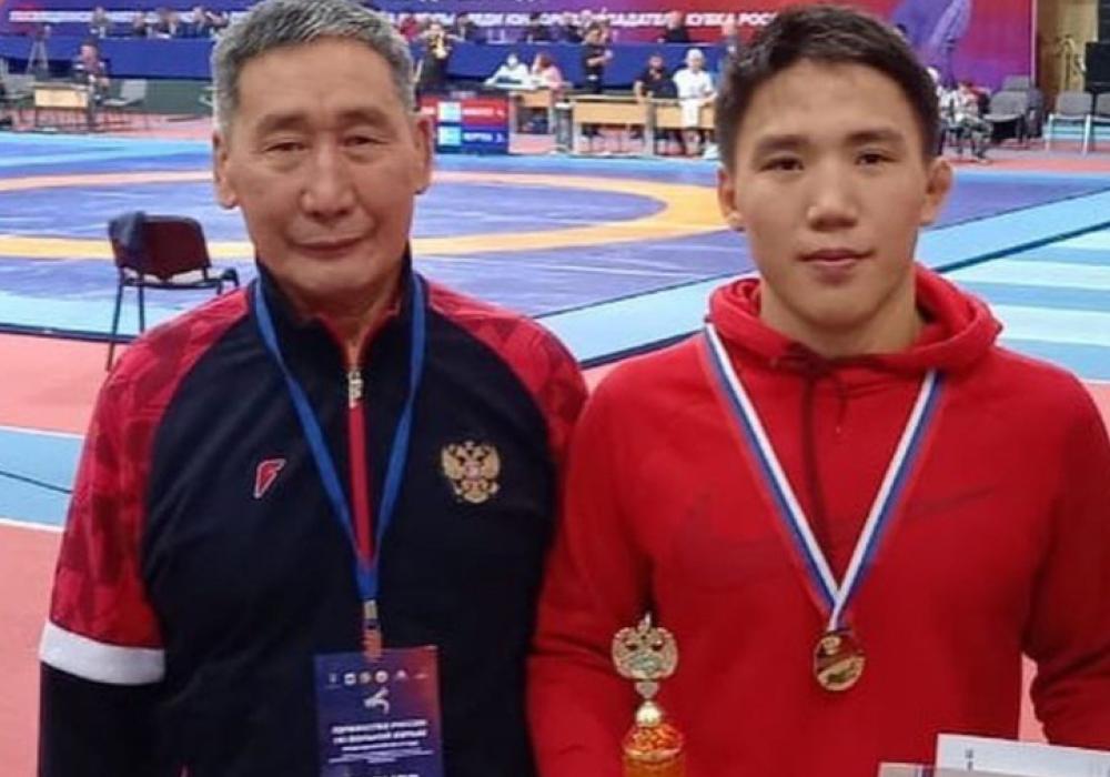 Якутский борец завоевал золото международного первенства