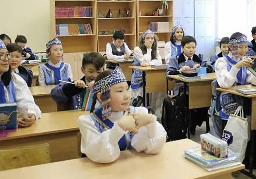 Россия смотрит на нас: Якутия ставит очередной эксперимент на школьниках